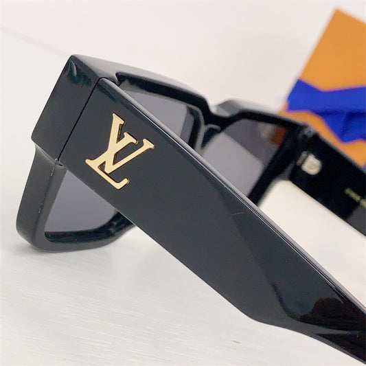 LOUIS VUITTON x nigo clash mask sunglasses